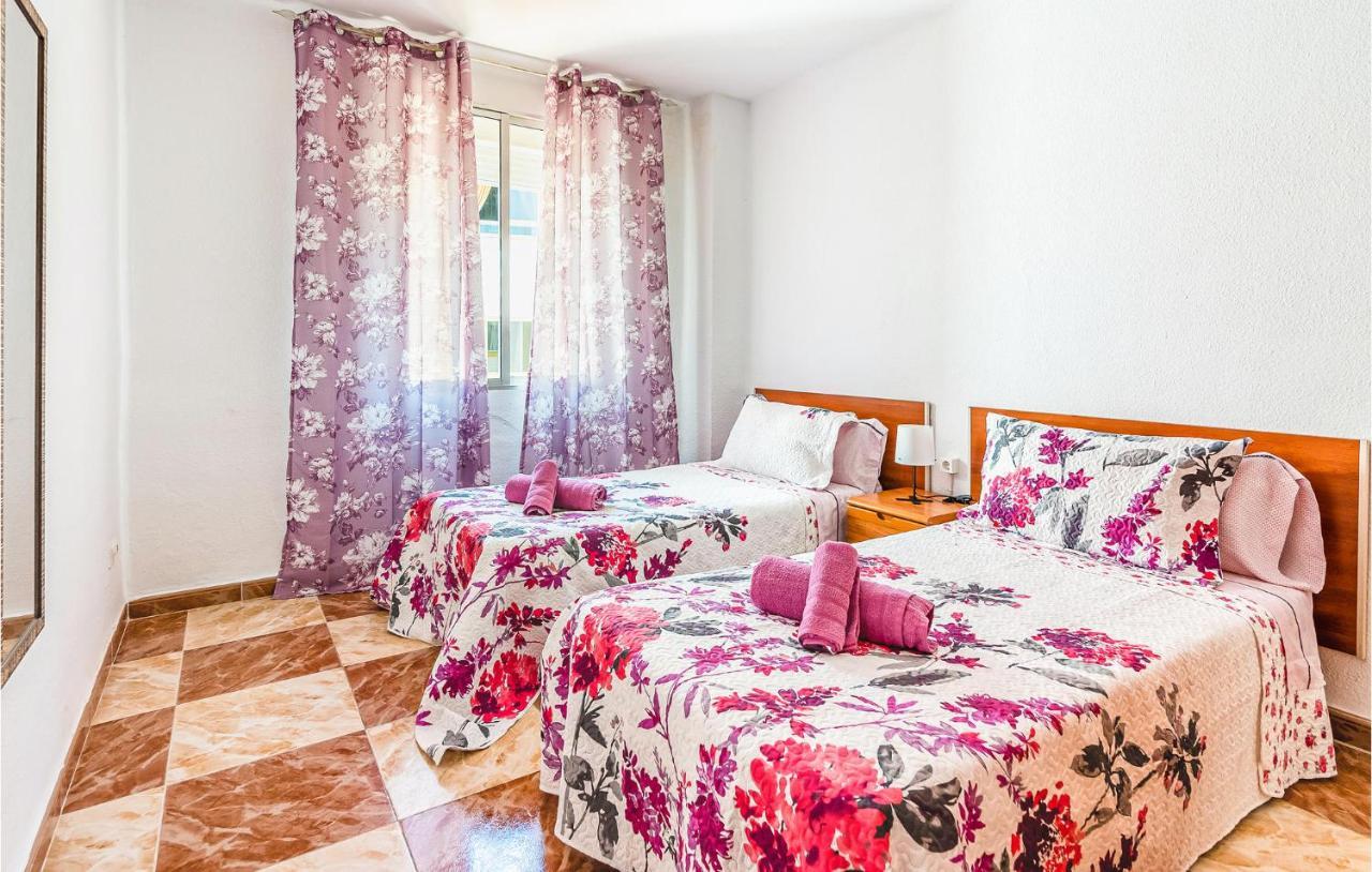 Beautiful Apartment In Cordoba With Kitchenette Kültér fotó