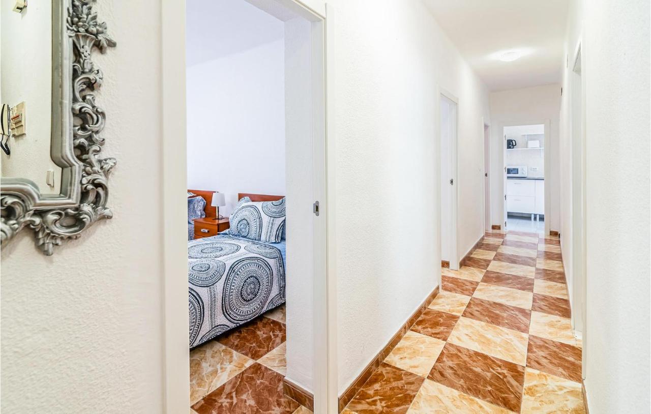 Beautiful Apartment In Cordoba With Kitchenette Kültér fotó