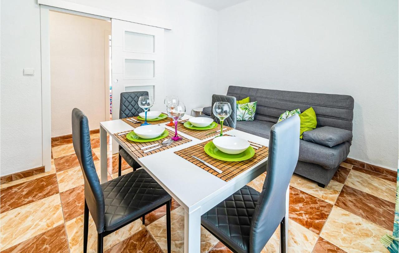 Beautiful Apartment In Cordoba With Kitchenette Kültér fotó